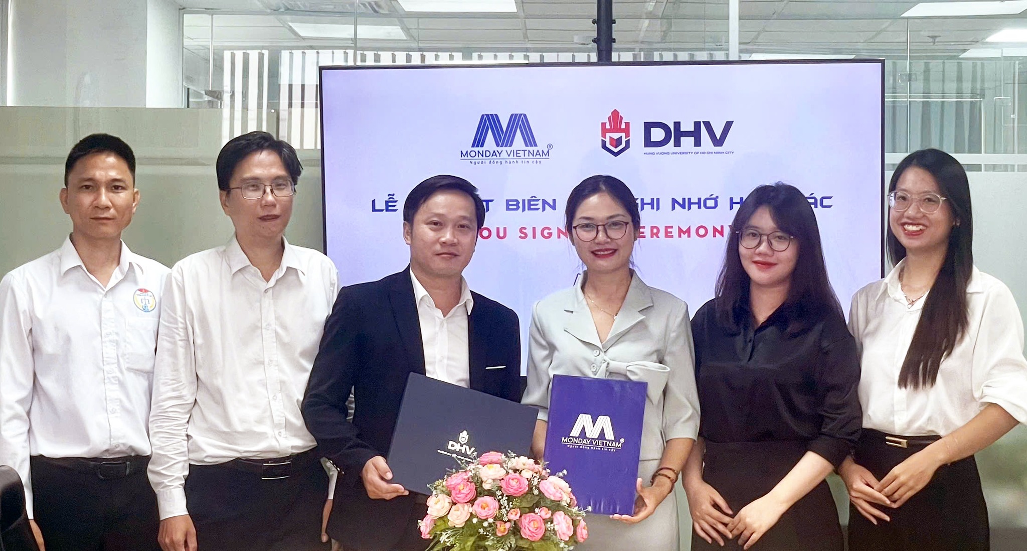 Monday VietNam ký kết hợp đồng cùng Trường Đại Học Hùng Vương