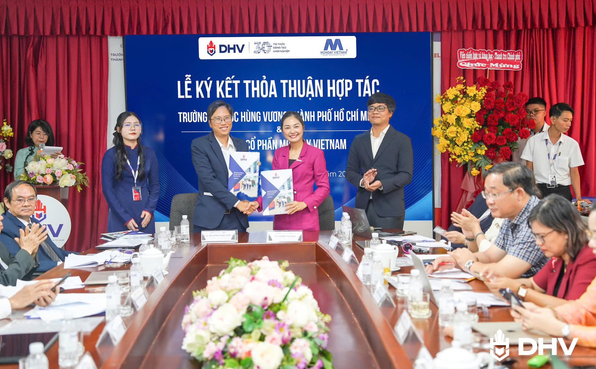 Monday VietNam ký kết hợp tác cùng trường đại học hùng vương